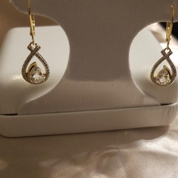 Gorgeous Diamond Accent 18k Gold Earrings - Picture 2 of 5